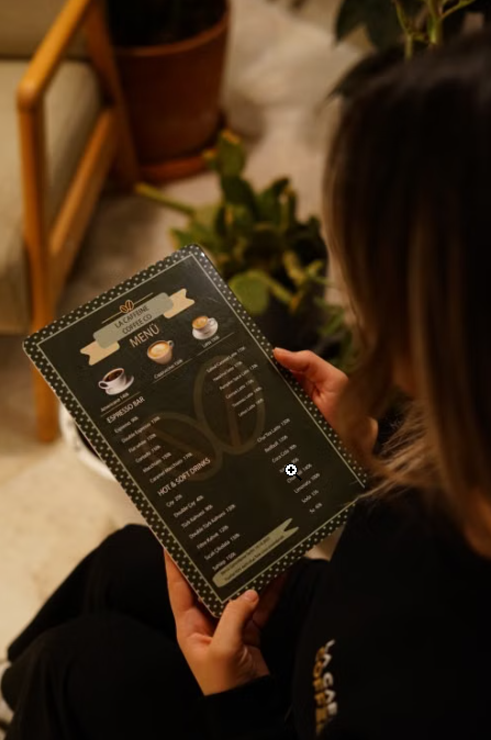 Menù fisico con tag NFC integrato